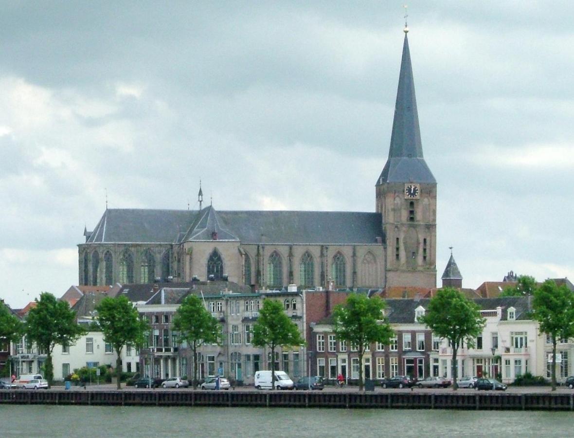 مبيت وإفطار كامْبِن De Zevenster "Gevestigd Aan De Winkelstraat" الغرفة الصورة
