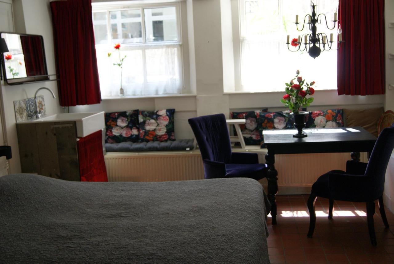 مبيت وإفطار كامْبِن De Zevenster "Gevestigd Aan De Winkelstraat" المظهر الخارجي الصورة